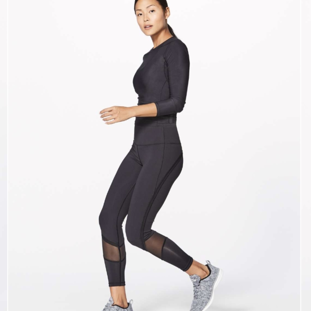 Lululemon Fresh In Mesh Tight (25") Black - Picture 2 of 10